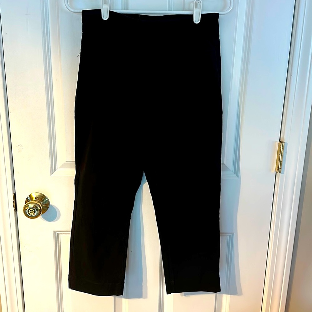 Soft Surroundings women’s black stretch capris